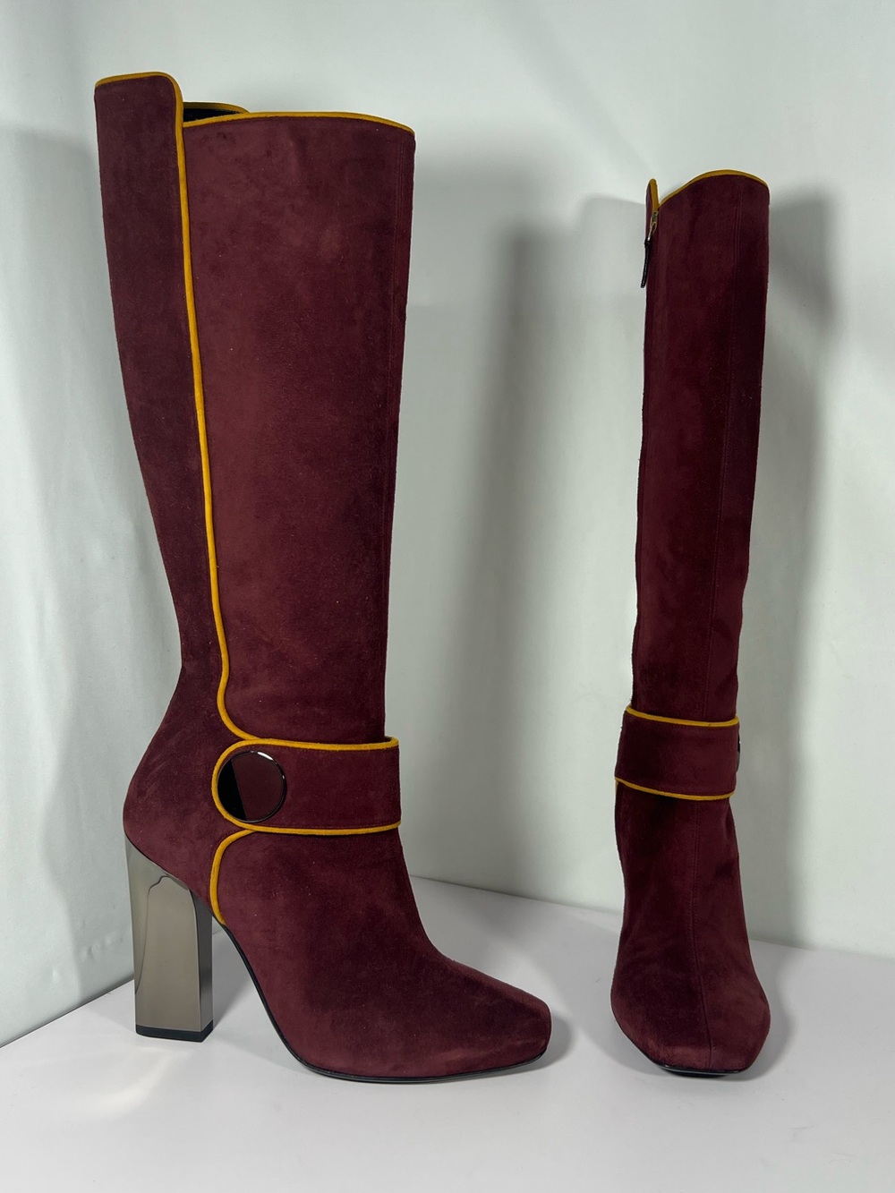 7833: NWT Lanvin Burgundy Suede Knee High Boots Logo Heel EU 40